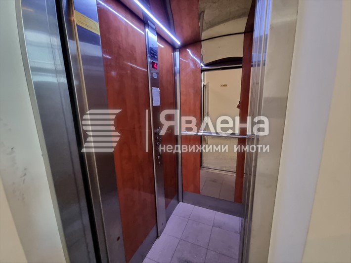 Асансьор
