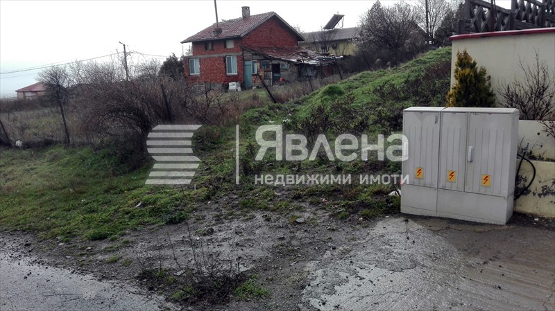 Ток до имота