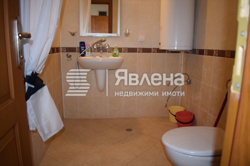 баня-тоалетна 1 етаж
