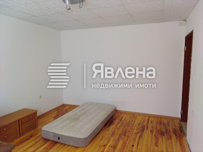 етаж 1