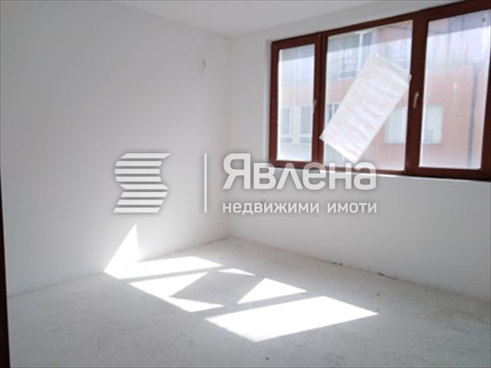 спалня 3