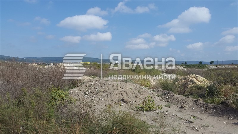 Снимки от парцела
