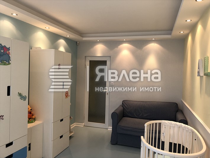 спалня 2