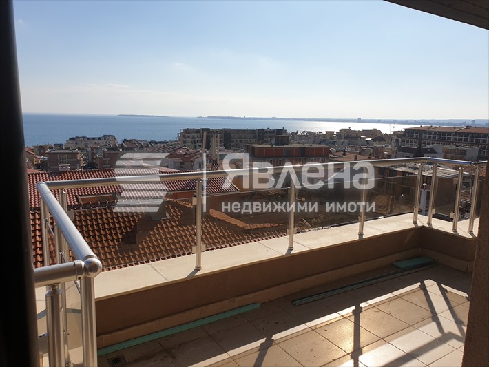 гледка море от терасата