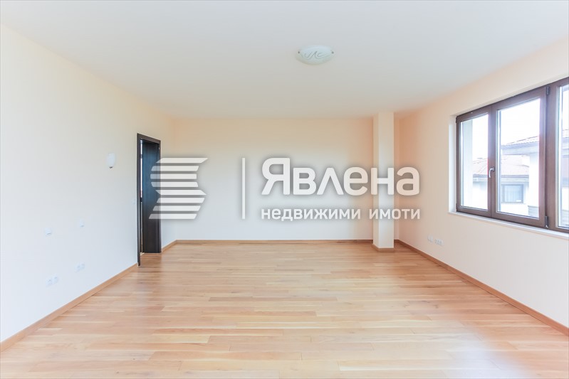 спалня 2