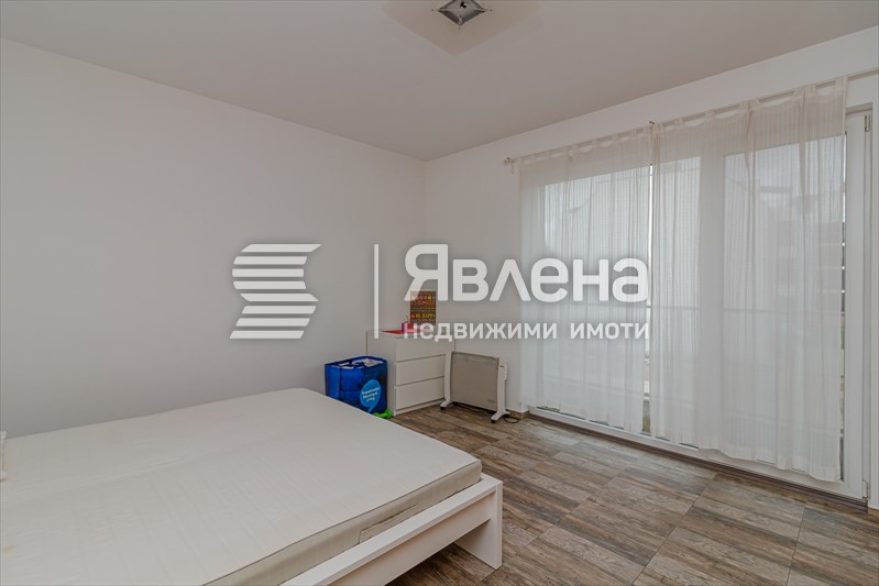 Тристаен Хладилника Тристаен Хладилника