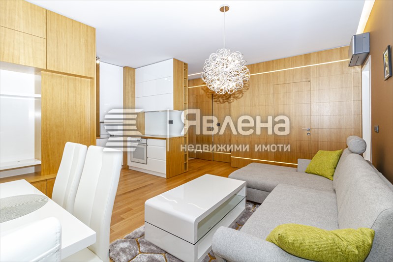 Всекидневна3