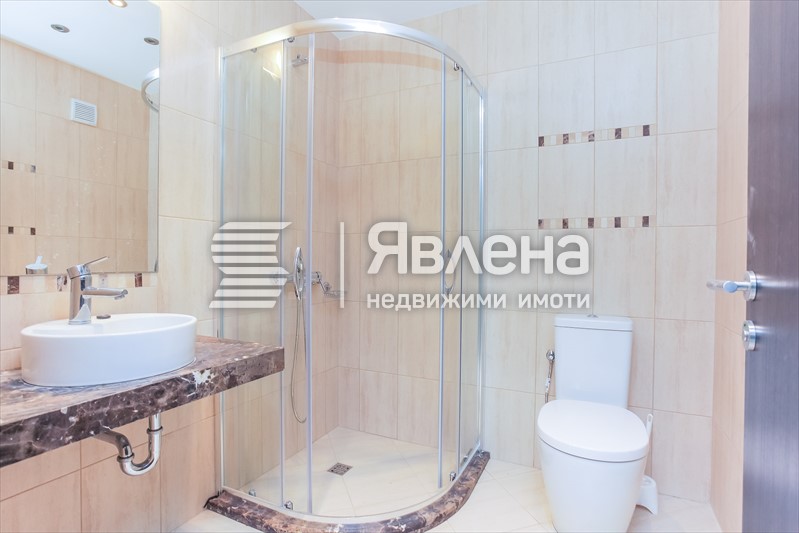 бяна сутерен