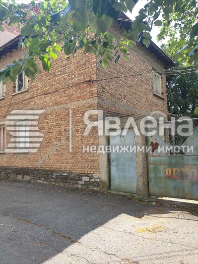 Къща