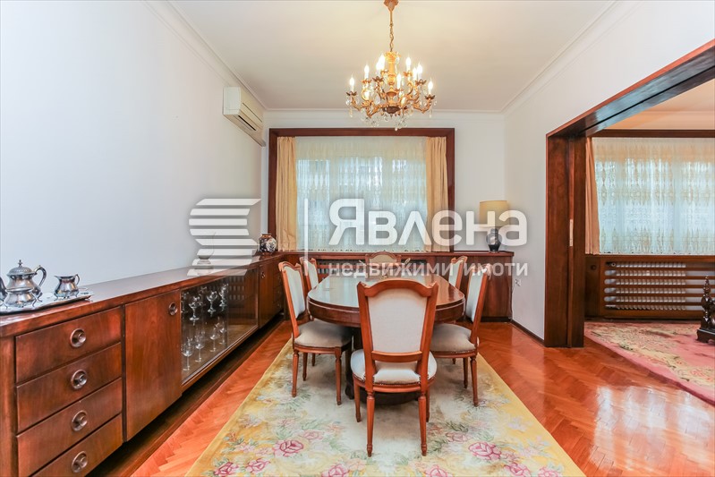 трапезария 5