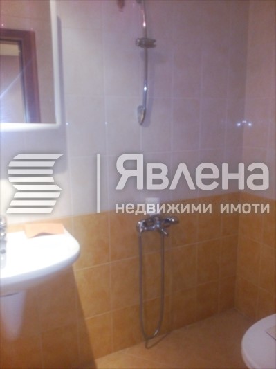 баня и тоалетна