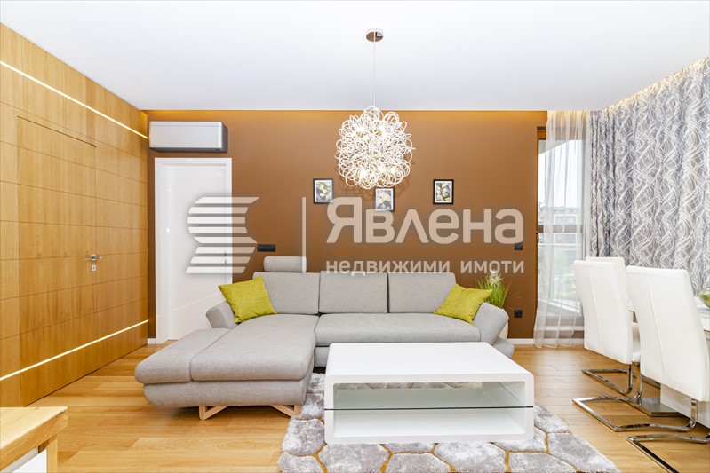 Всекидневна2