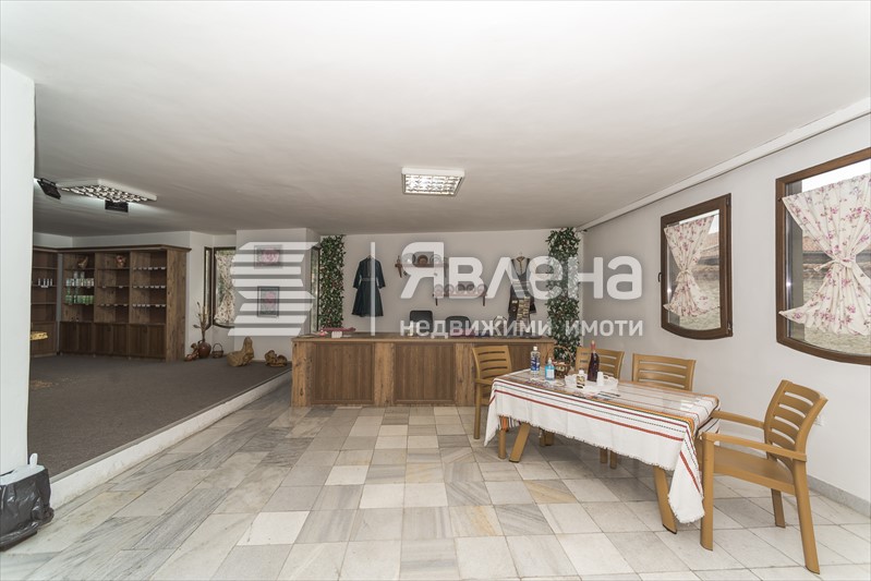зала