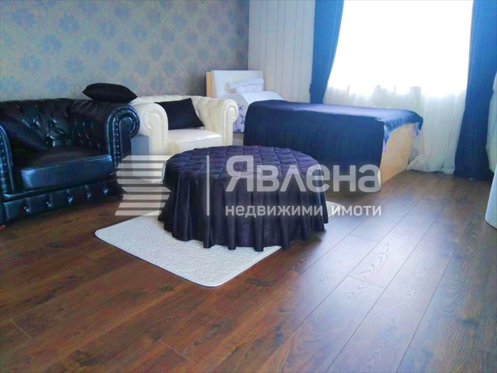 спалня 2